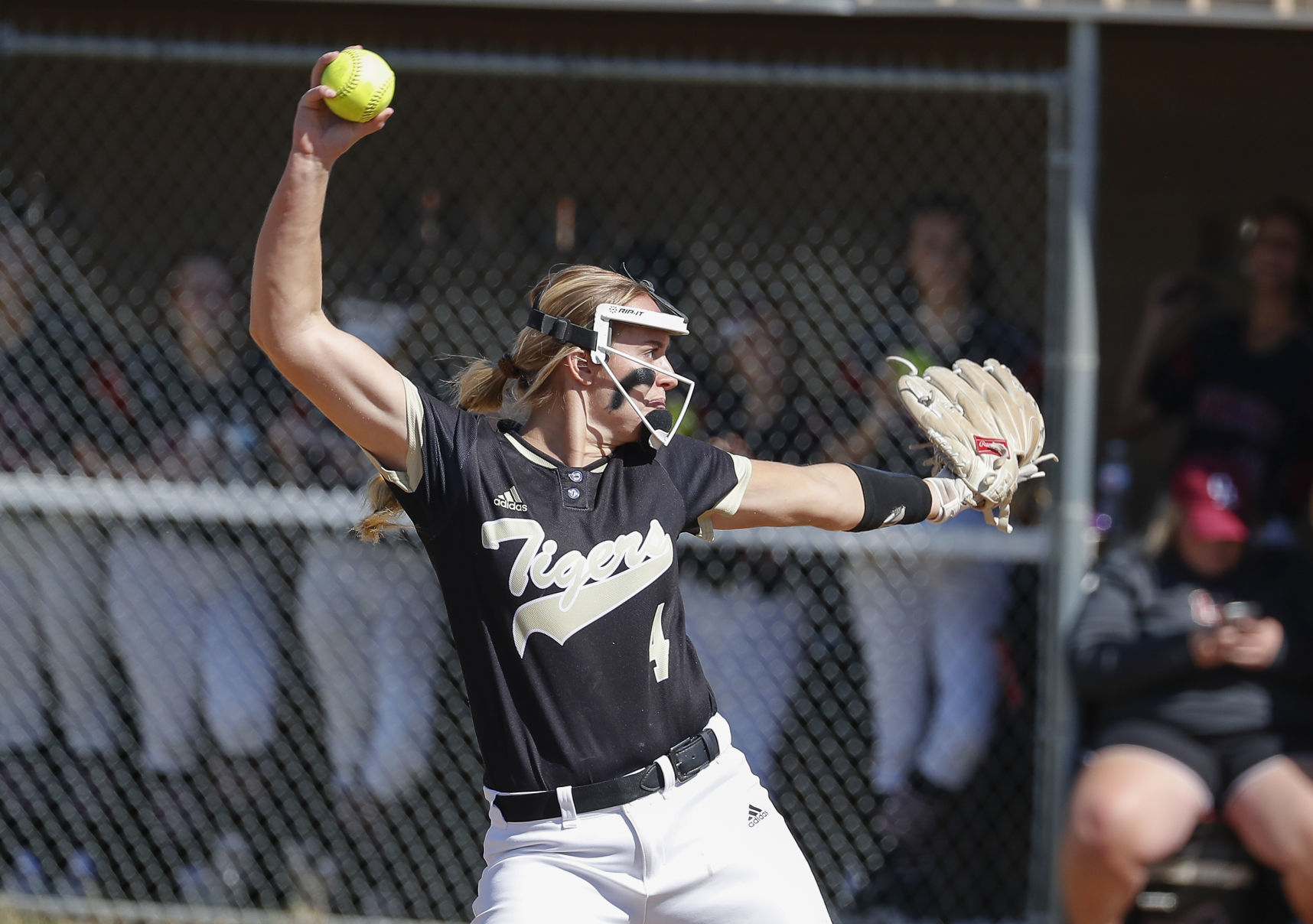Pitcher: Savannah Evans, Broken Arrow